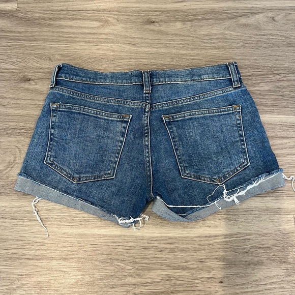 GAP DENIM SHORTS SIZE 25 - Picture 3 of 3